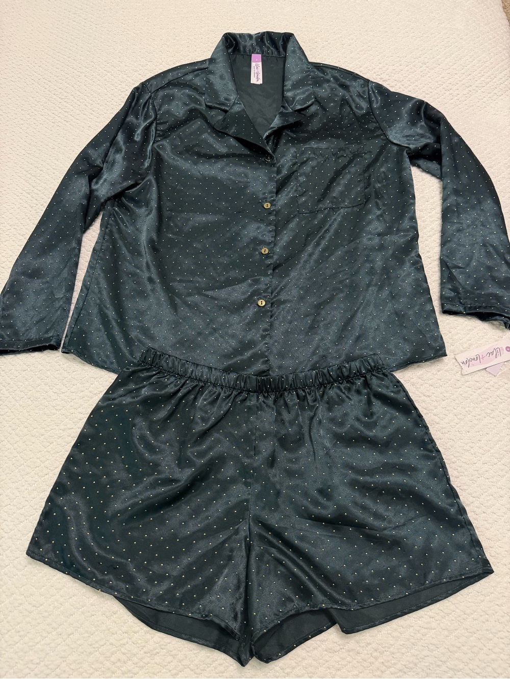Lilac+London Satin Button-Down Pajama Top & Pajama Shorts Women’s Size Medium - Picture 2 of 13